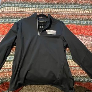 Mens under armor bush light pull over